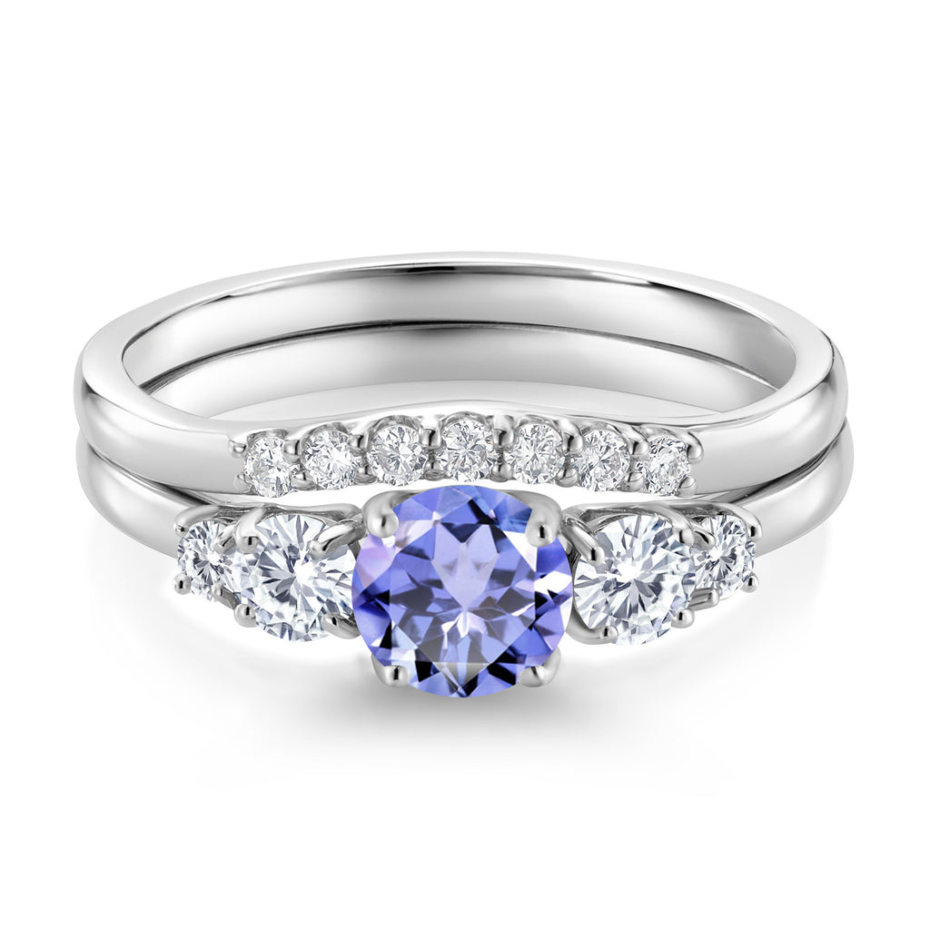 Ring in 10K White Gold