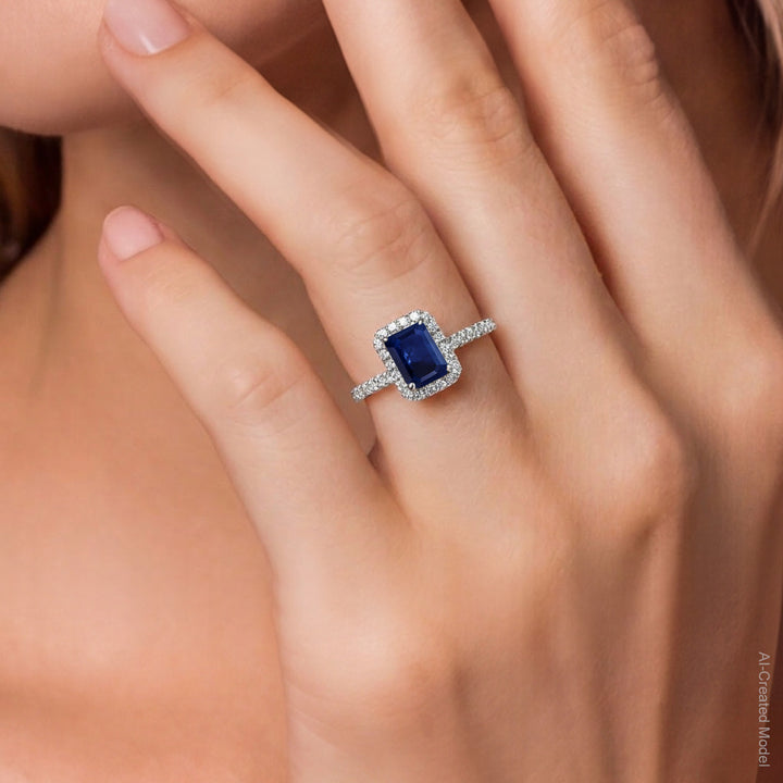 Ring in 10K White Gold