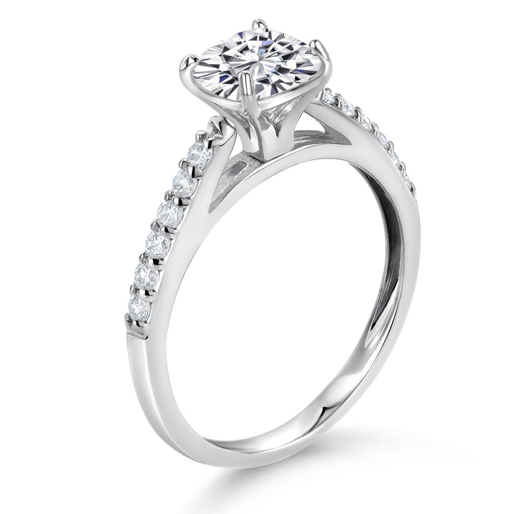 Ring in 10K White Gold