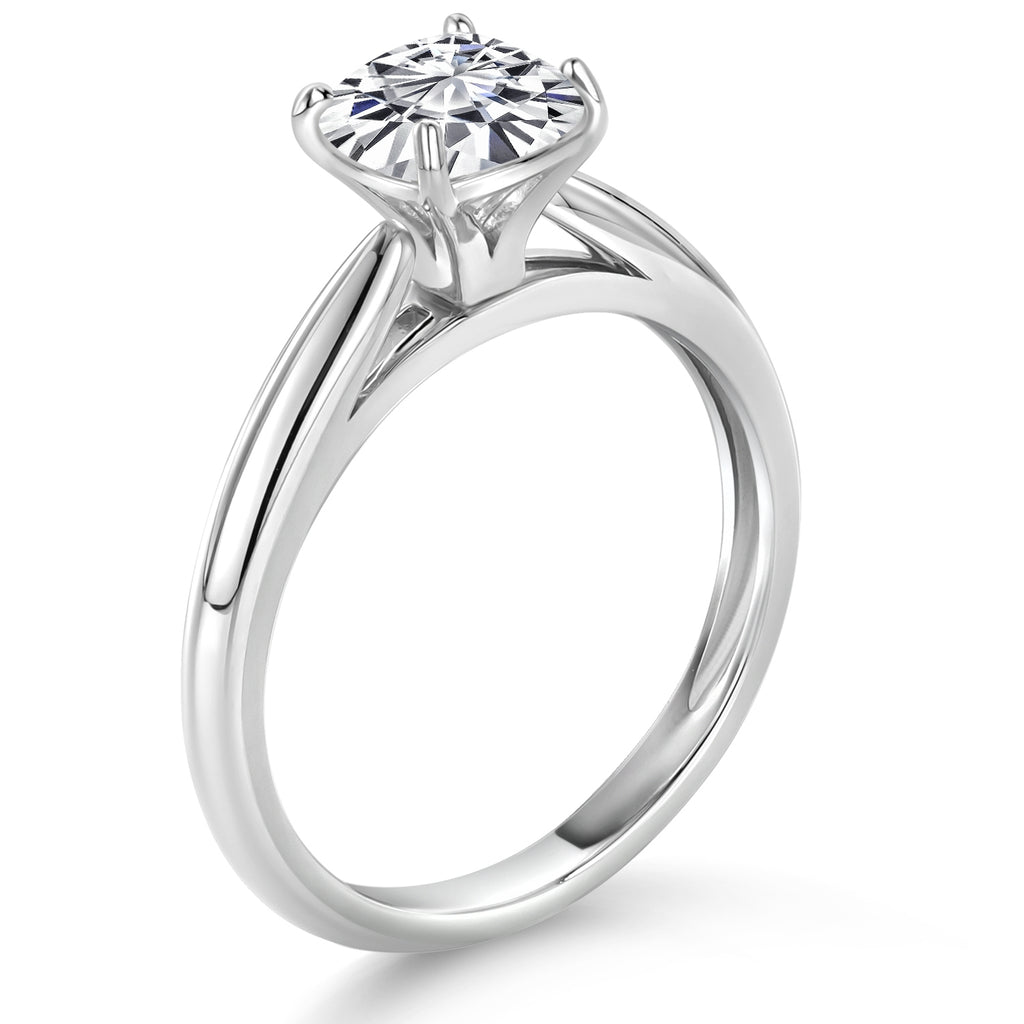 Ring in 10K White Gold