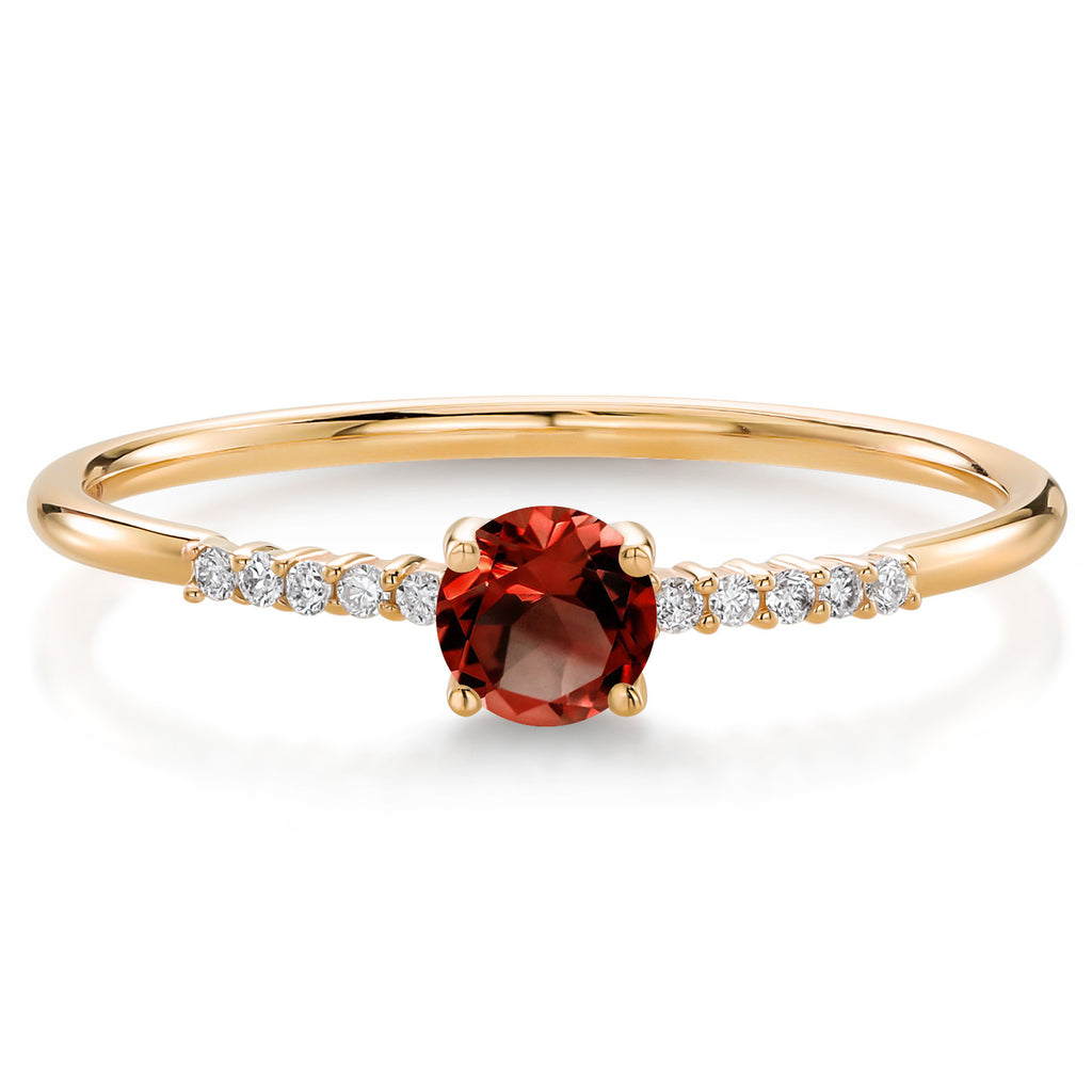 Garnet_5_Ring in 10K Yellow Gold