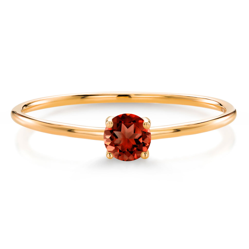 Garnet - January_5_Ring in 10K Yellow Gold