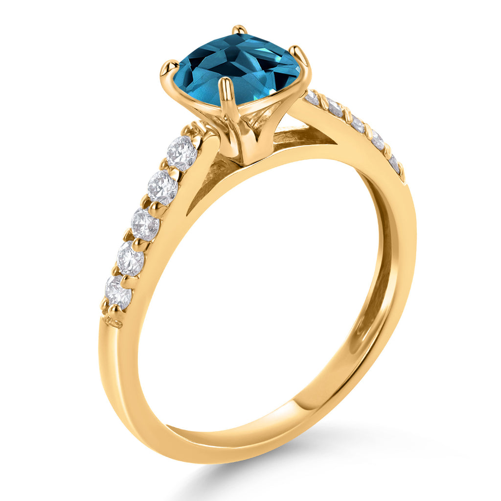 Ring in 10K Yellow Gold