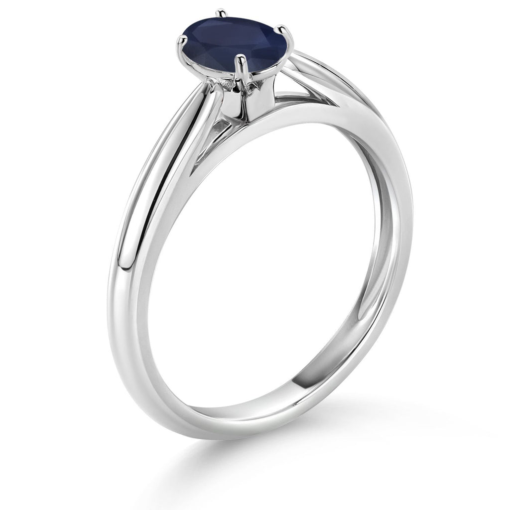 Ring in 10K White Gold