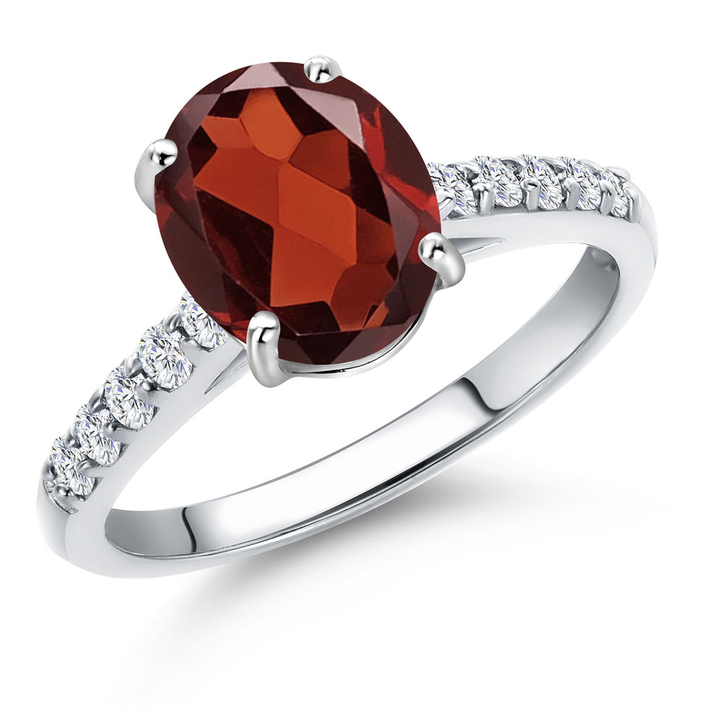Garnet - January_8_Ring in 10K White Gold