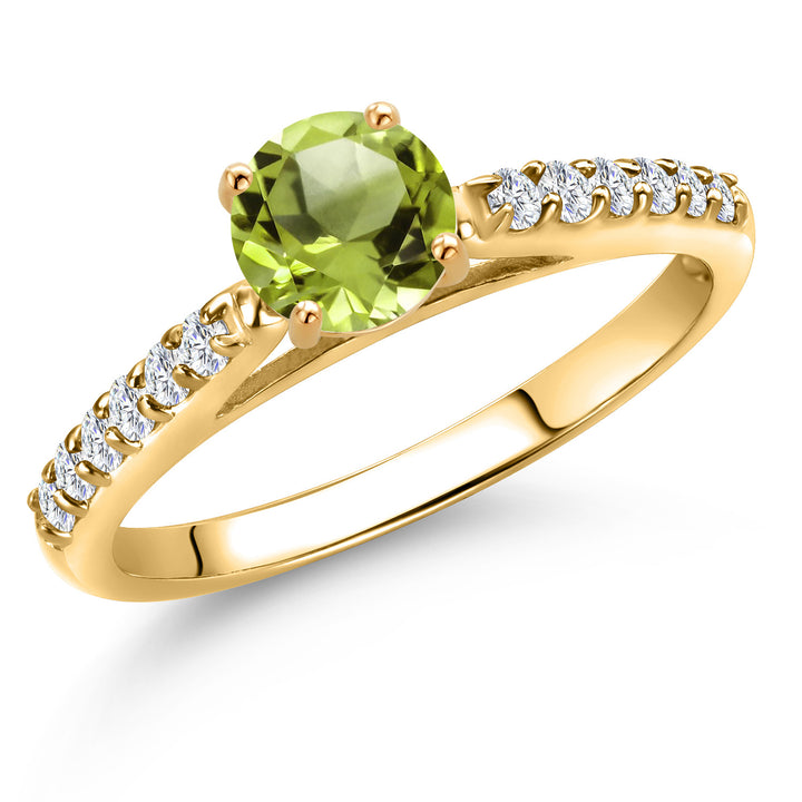 Peridot - August_5_Ring in 10K Yellow Gold