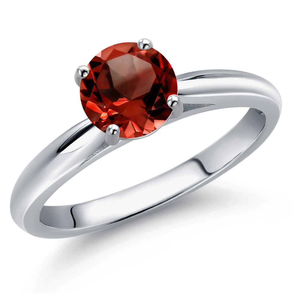 Garnet - January_7_Ring in 10K White Gold