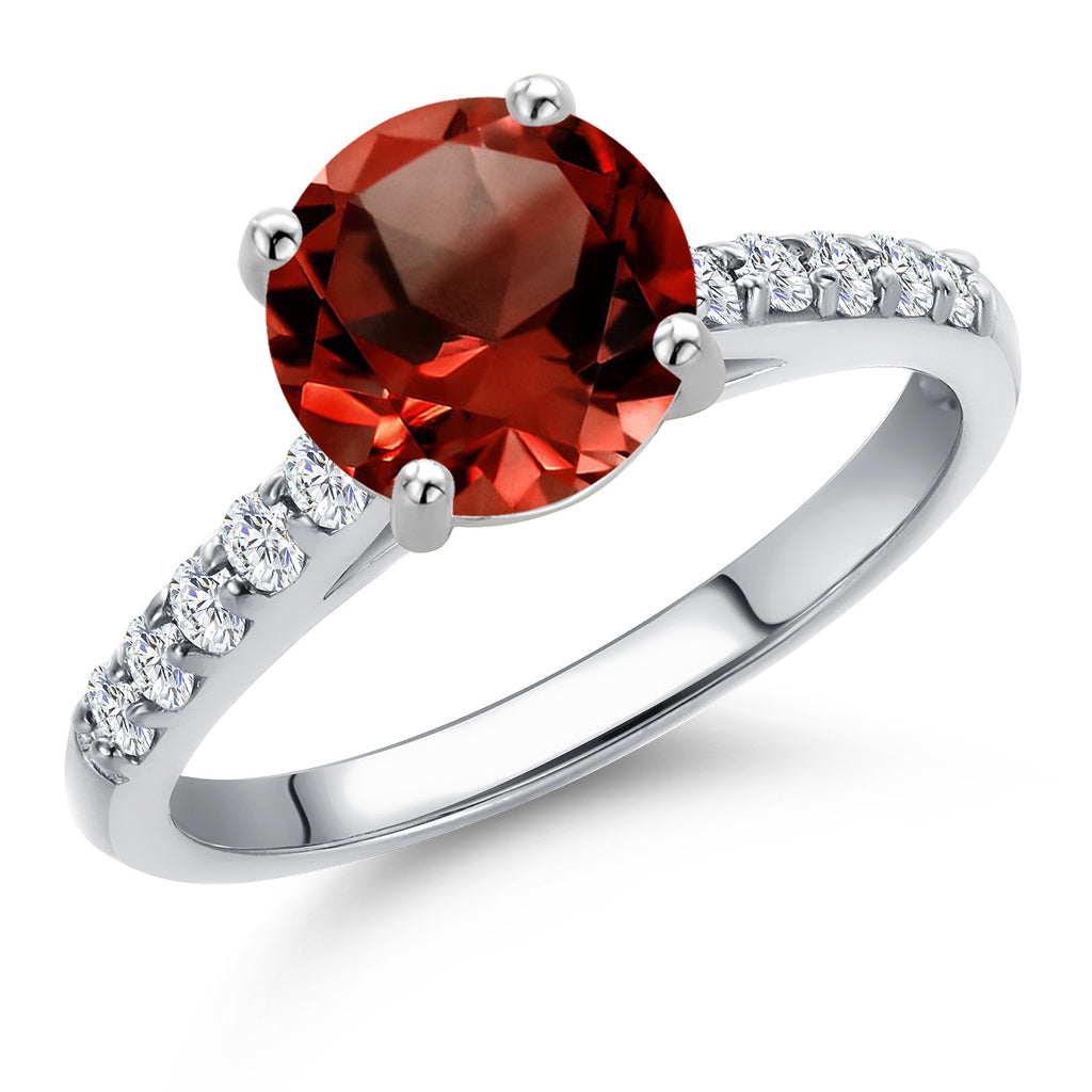 Garnet - January_8_Ring in 10K White Gold