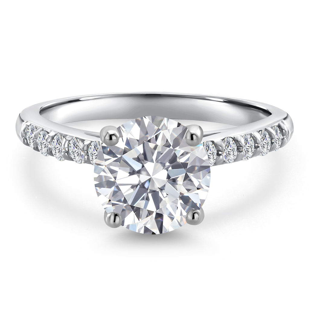 Ring in 10K White Gold