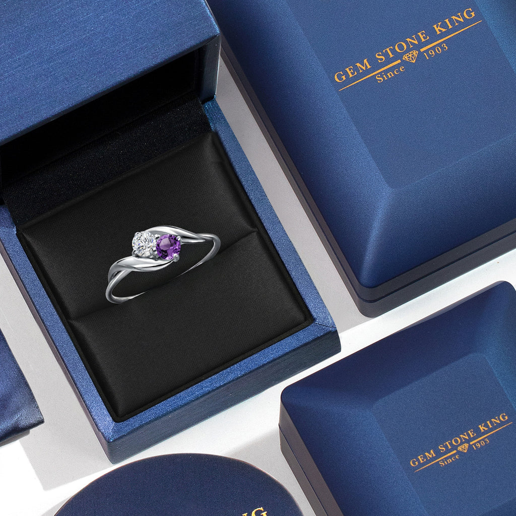 Ring in 10K White Gold
