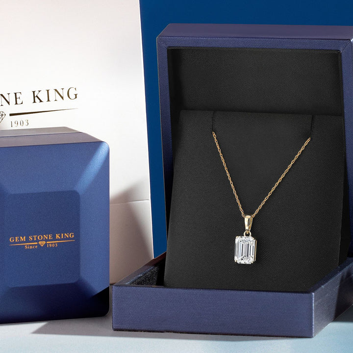 Pendant in 14K Yellow Gold