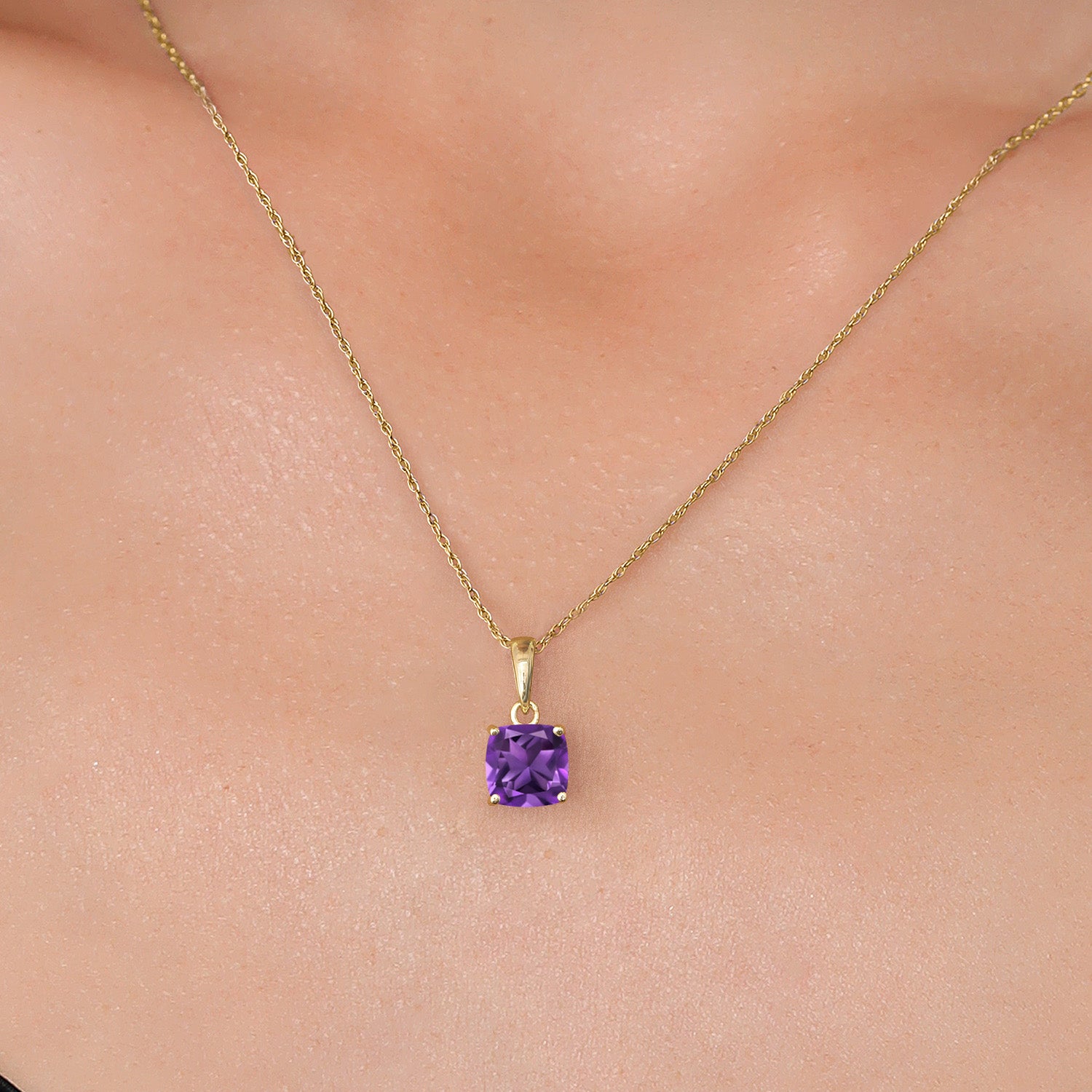 Amethyst - February_Pendant in 14K Yellow Gold
