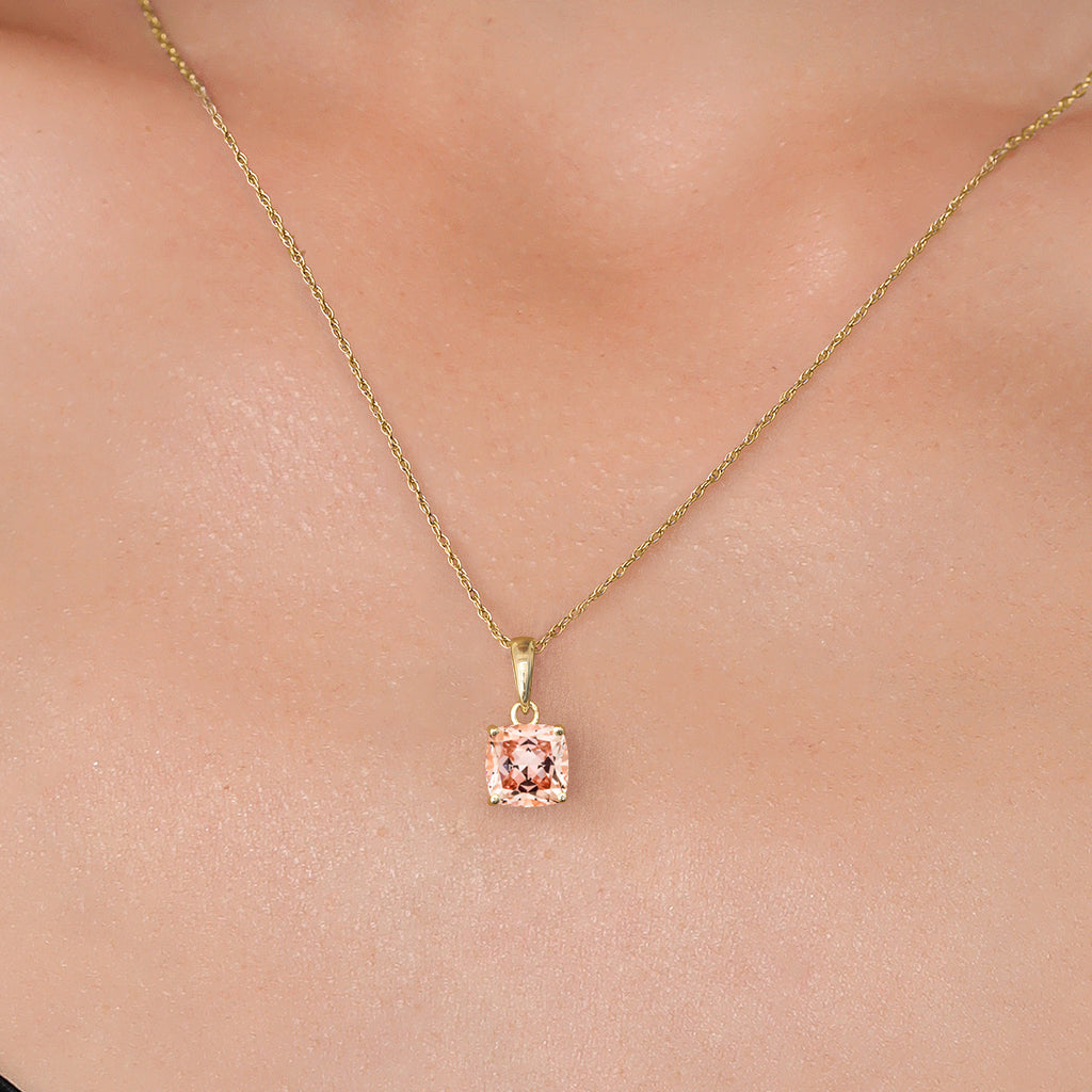Pendant in 14K Yellow Gold