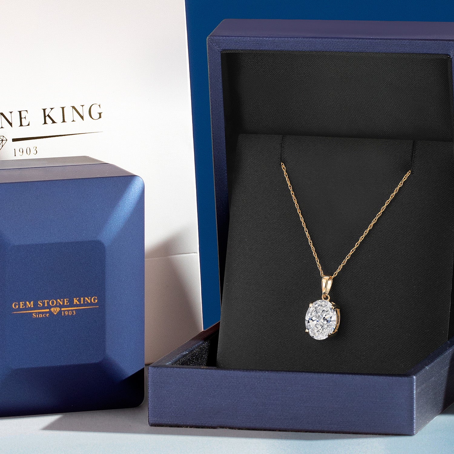 Pendant in 14K Yellow Gold