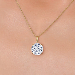 Pendant in 14K Yellow Gold