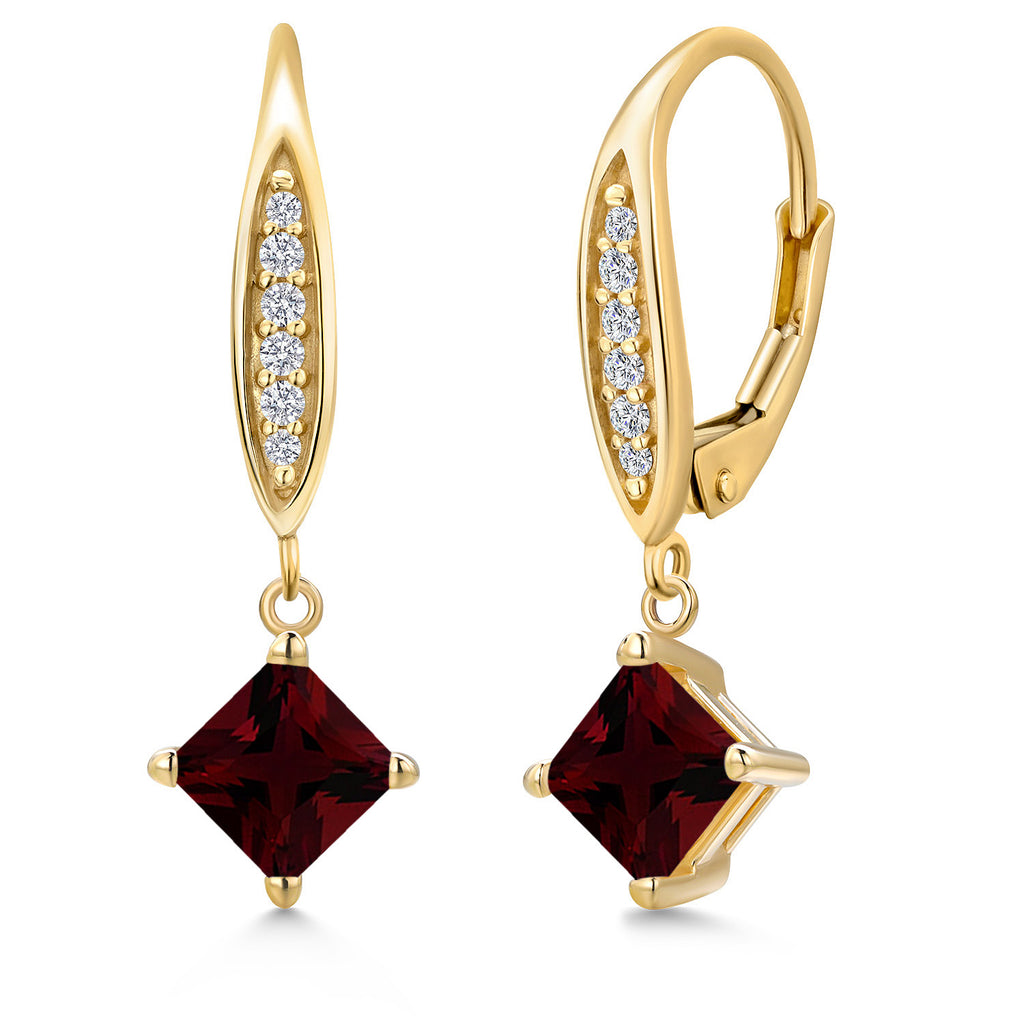 Garnet - January_Earrings in 10K Yellow Gold