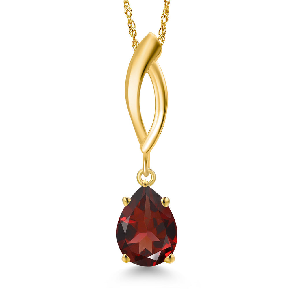 Garnet - January_Pendant in 10K Yellow Gold