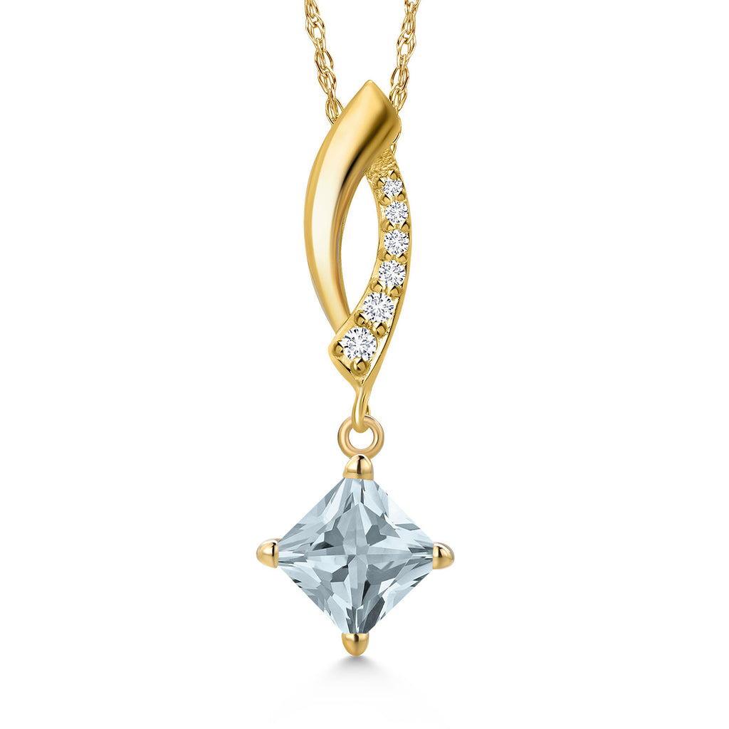Aquamarine - March_Pendant in 10K Yellow Gold