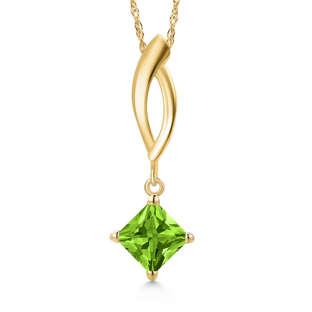 Peridot - August_Pendant in 10K Yellow Gold