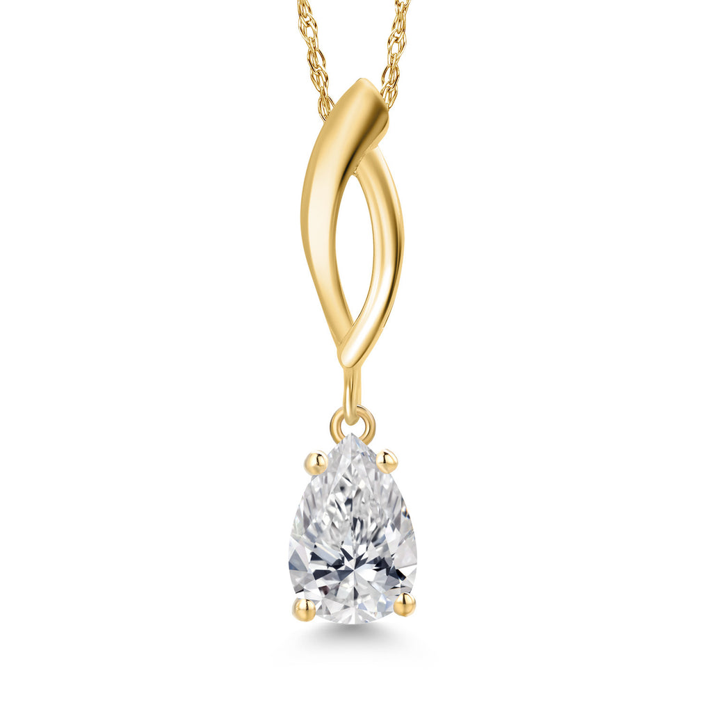 Pear Shape_0.7 Carats_Pendant in 10K Yellow Gold