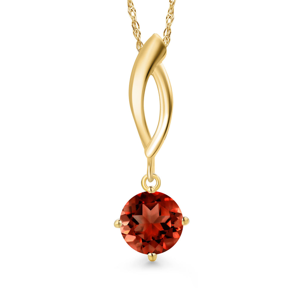 Garnet - January_Pendant in 10K Yellow Gold