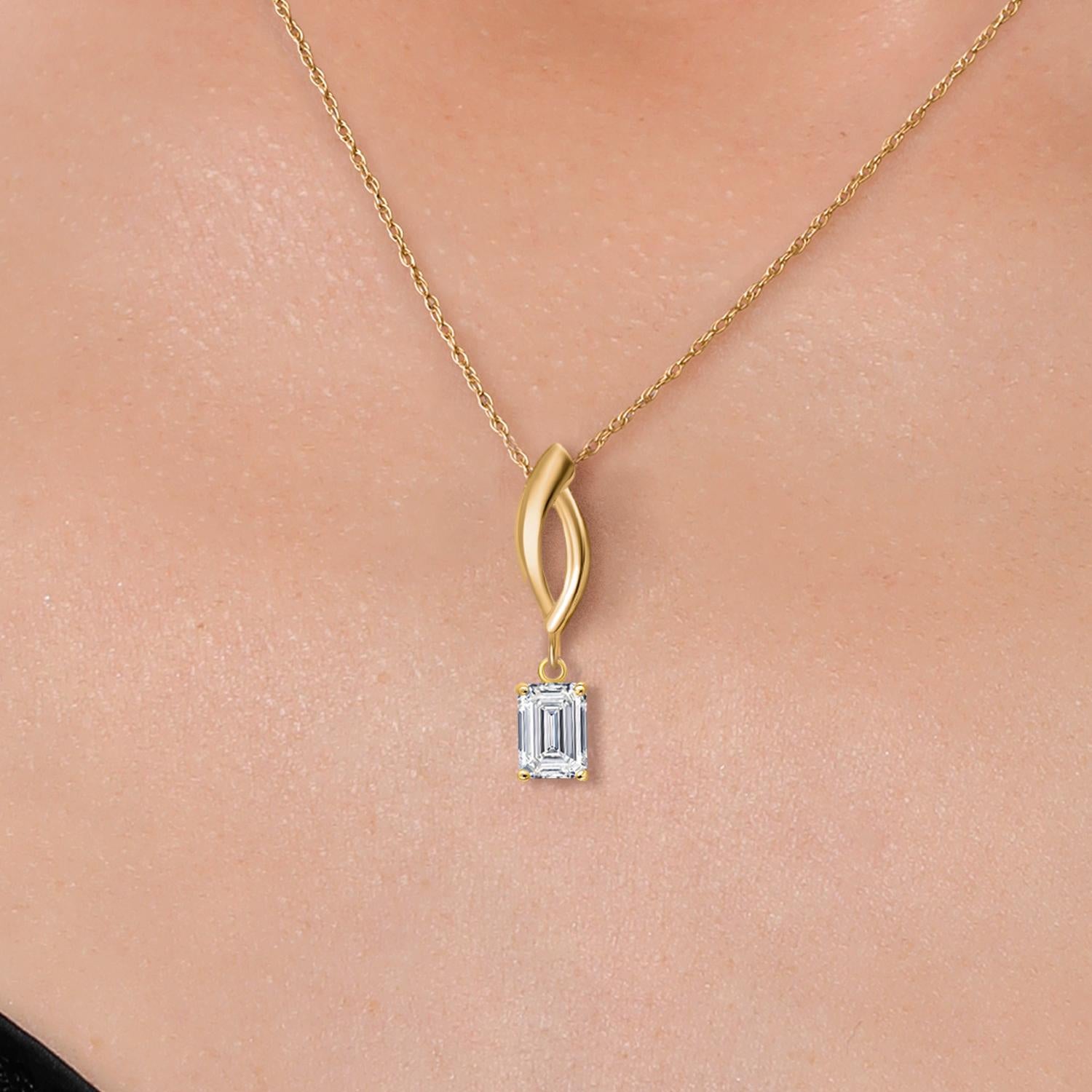 Pendant in 10K Yellow Gold