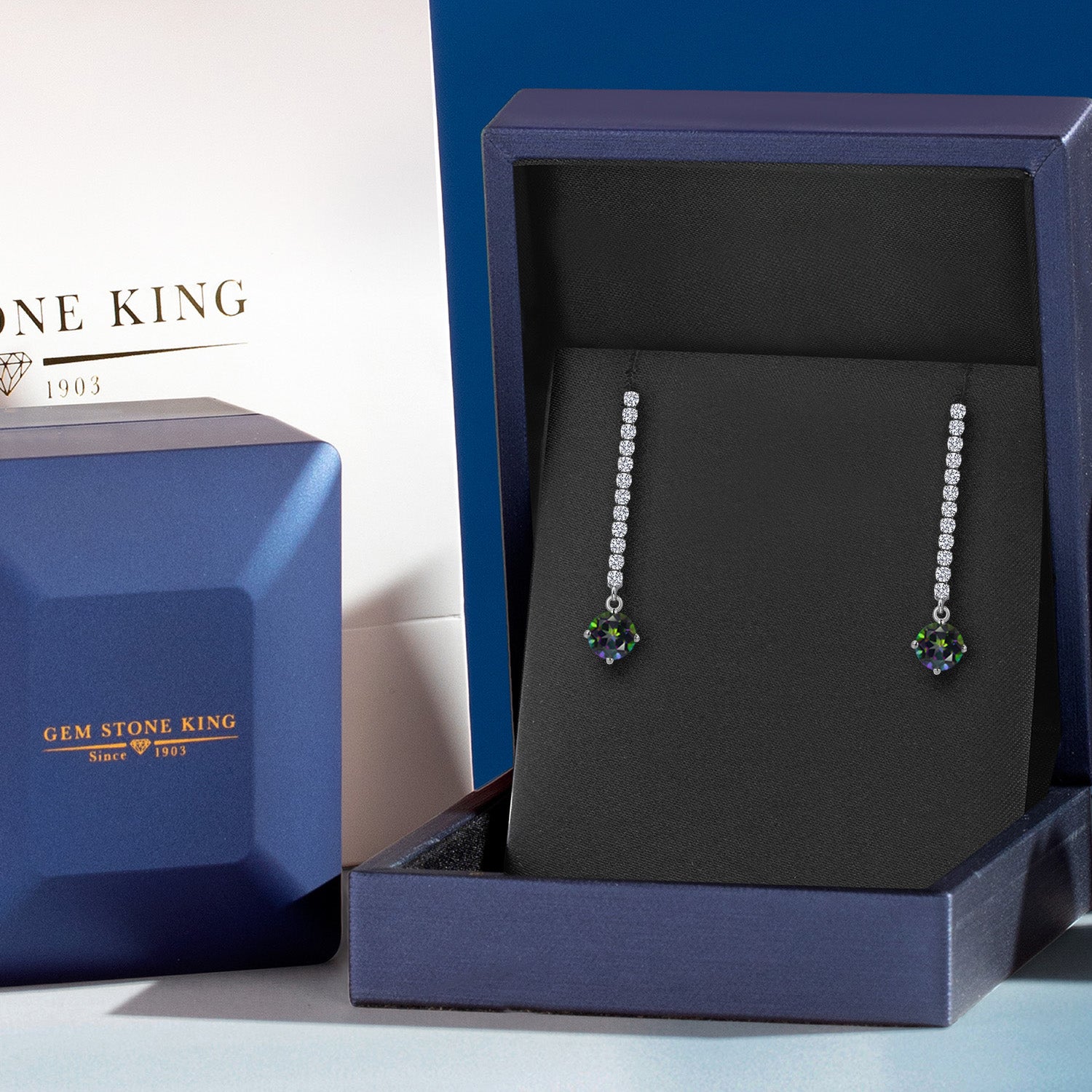 Earrings in 14K White Gold