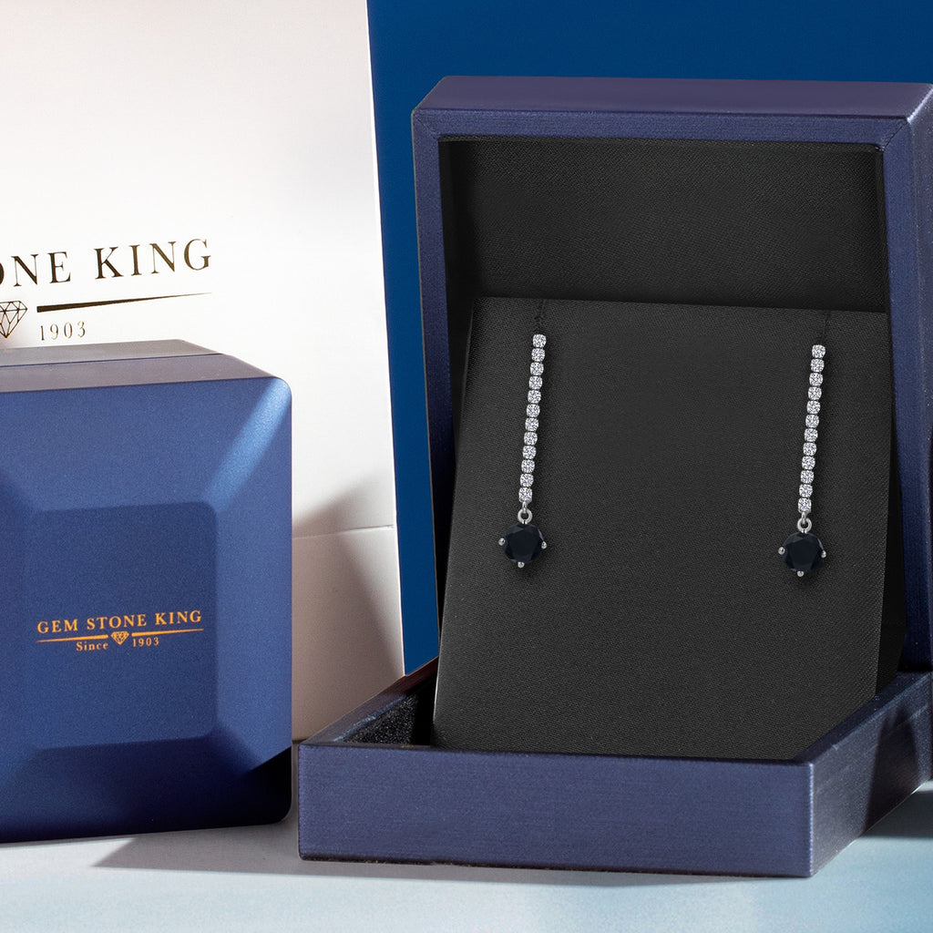 Earrings in 14K White Gold