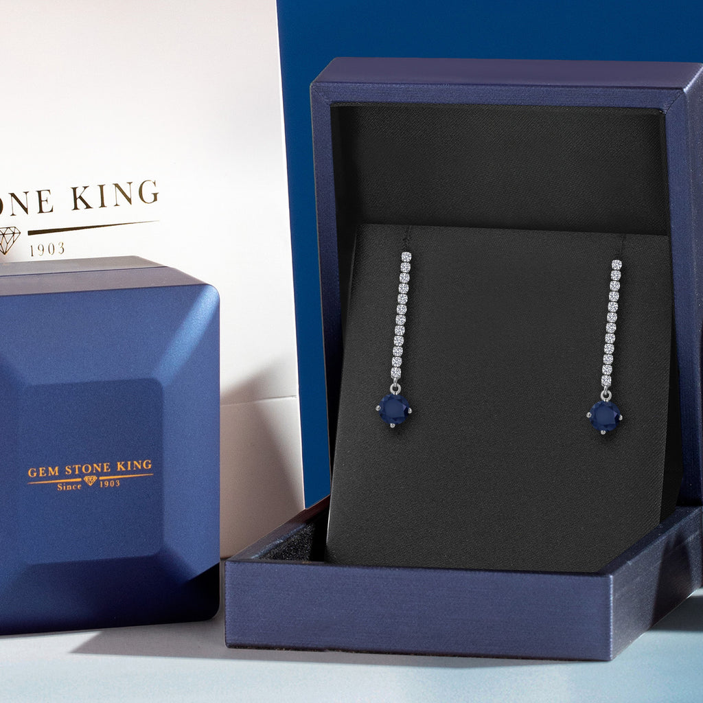 Earrings in 14K White Gold