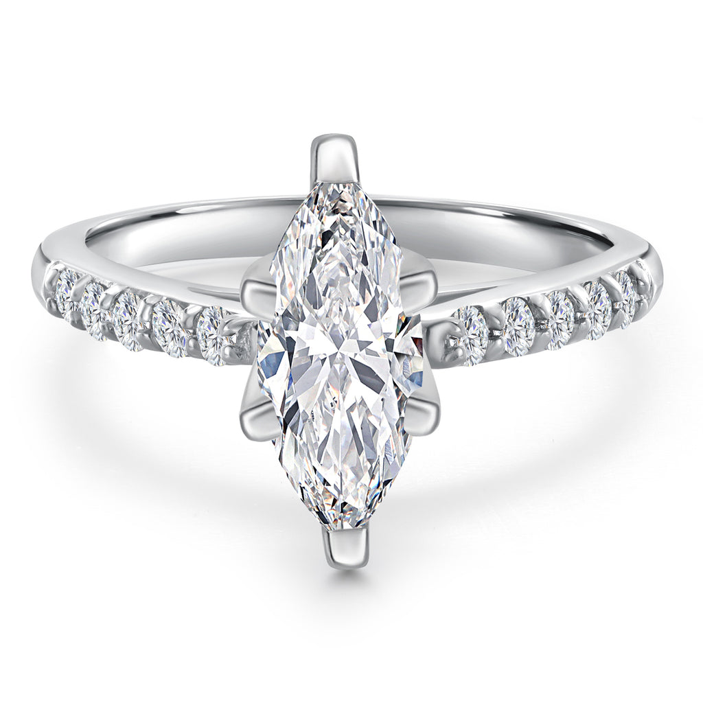 Ring in 10K White Gold