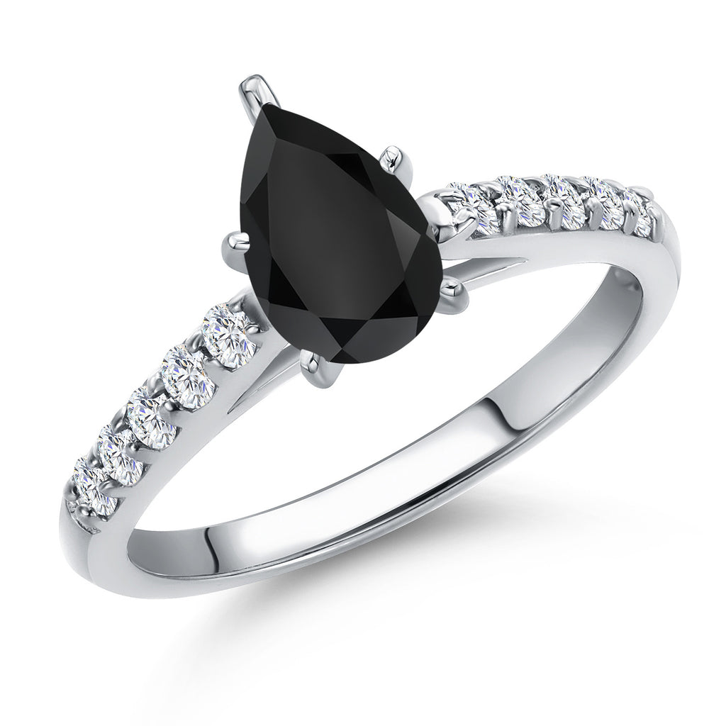 Onyx - December_9_Ring in 10K White Gold