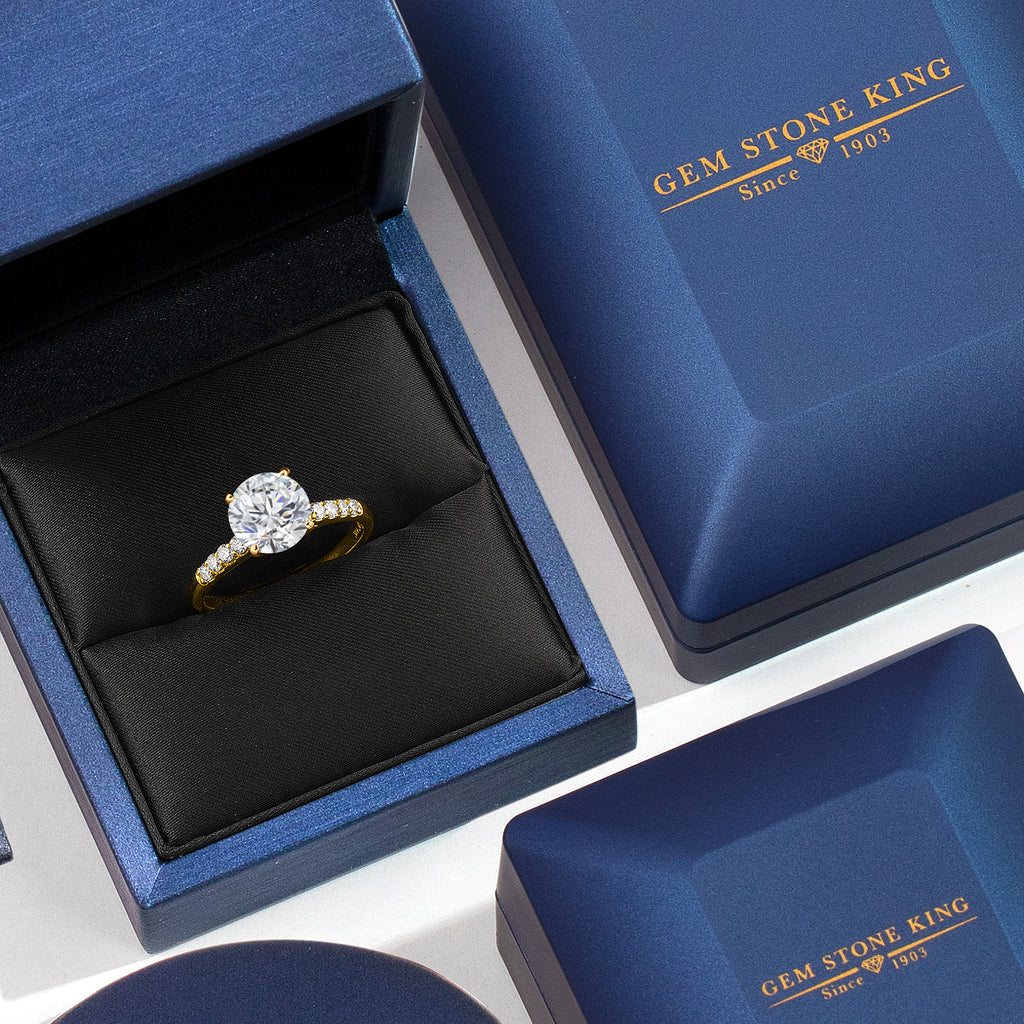 Ring in 10K Yellow Gold