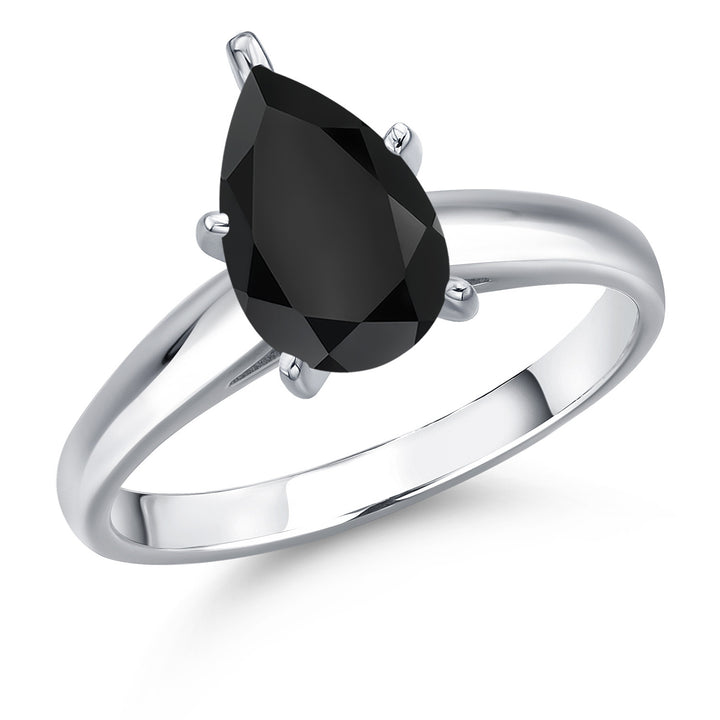 Onyx - December_5_Ring in 10K White Gold