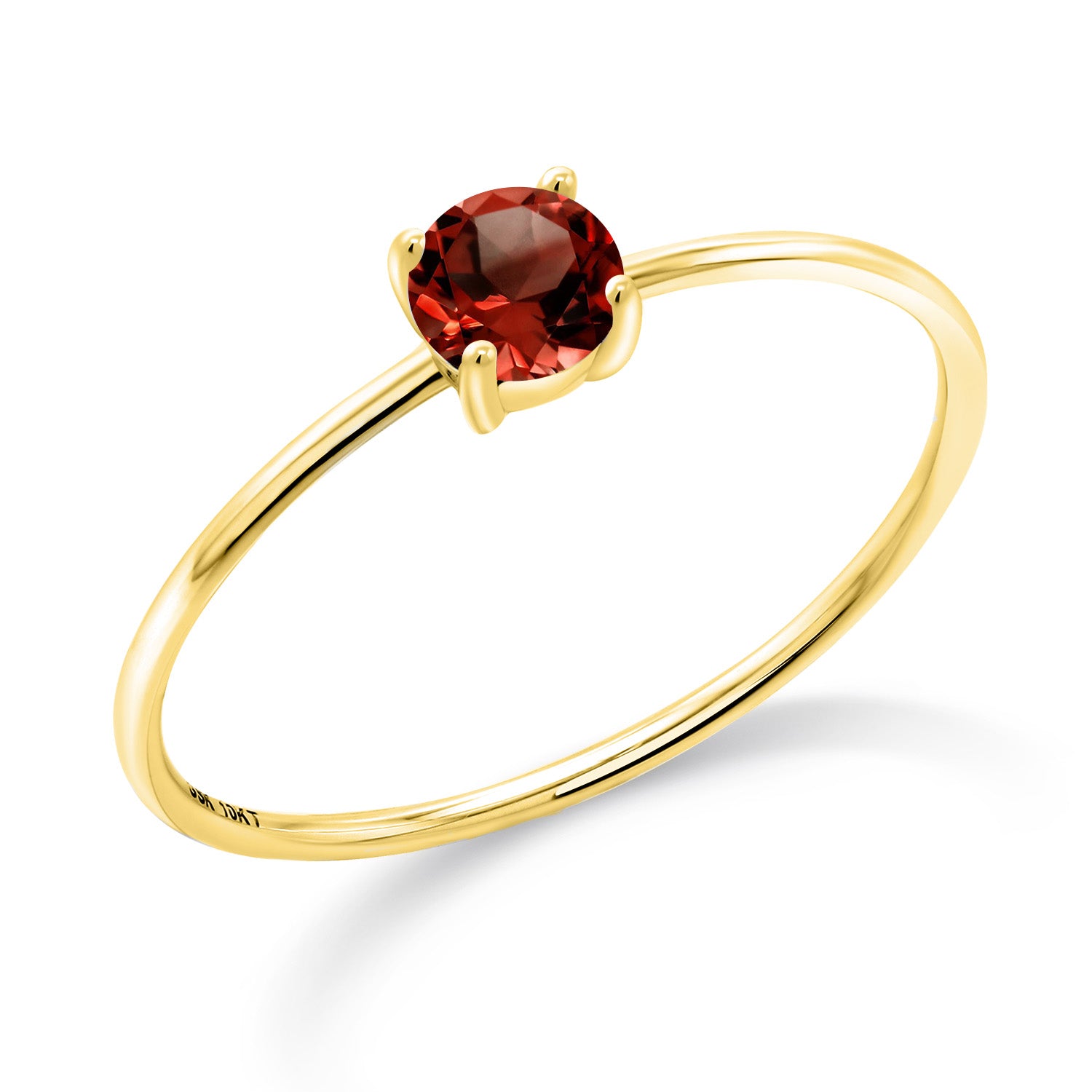 Garnet - January_8_Ring in 10K Yellow Gold