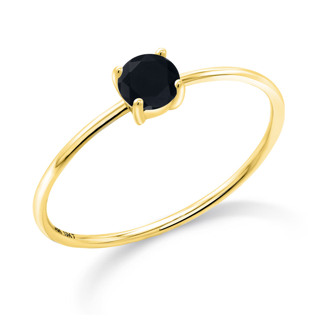 Onyx - December_6_Ring in 10K Yellow Gold