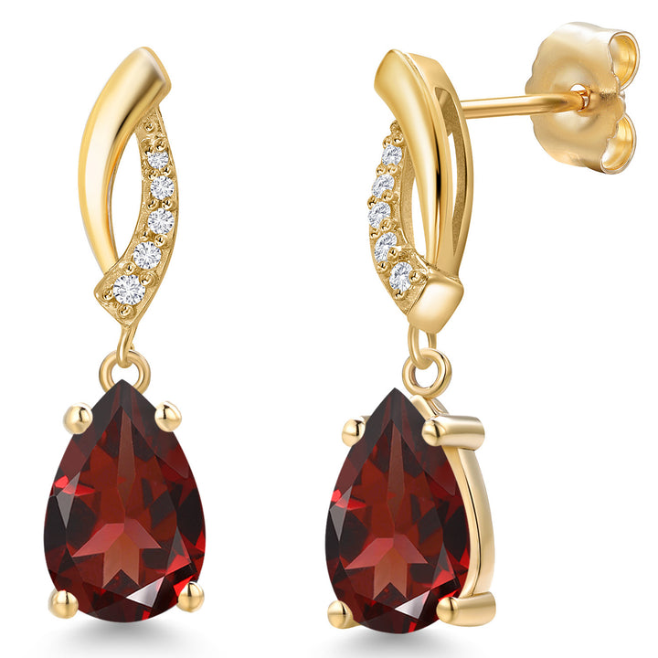 Garnet - January_Earrings in 14K Yellow Gold