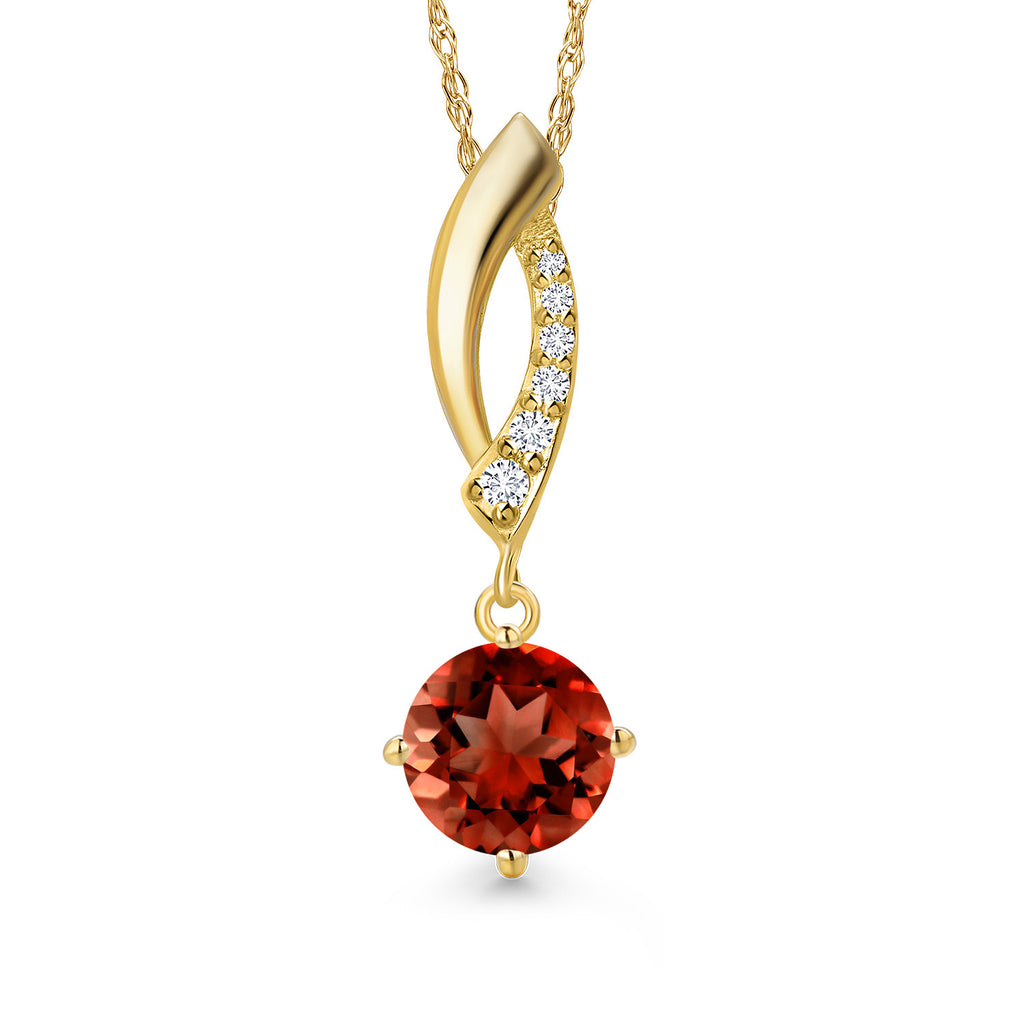 Garnet - January_Pendant in 14K Yellow Gold