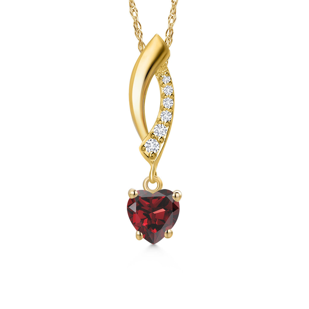 Garnet - January_Pendant in 14K Yellow Gold