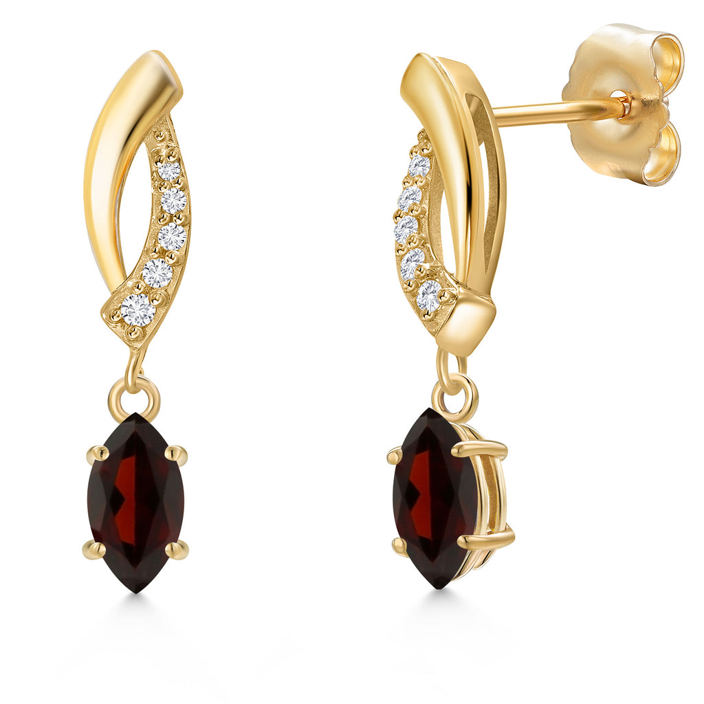 Garnet - January_Earrings in 14K Yellow Gold