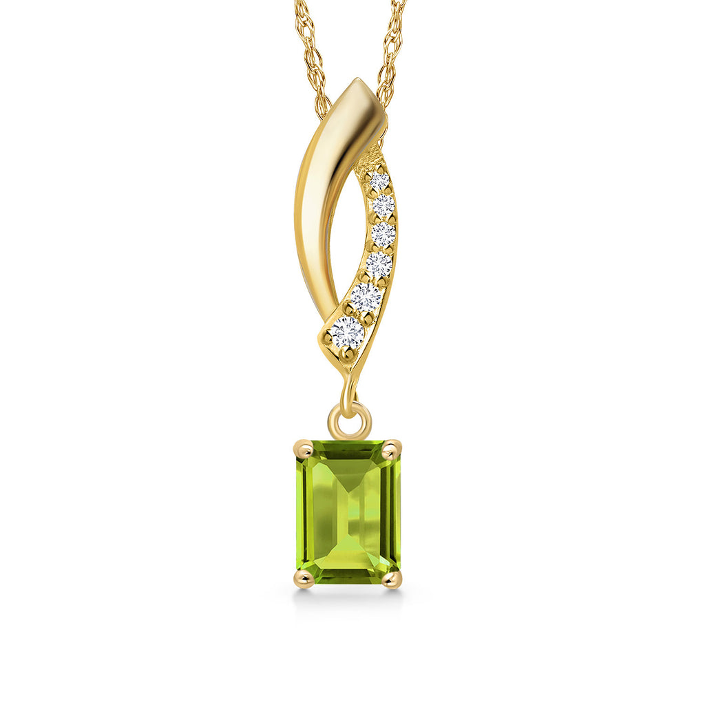 Peridot - August_Pendant in 14K Yellow Gold