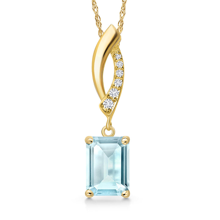 Sky Blue Topaz - November_Pendant in 14K Yellow Gold