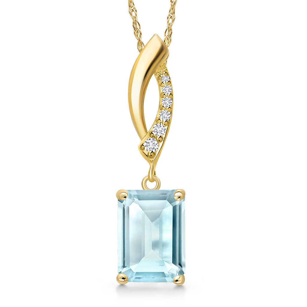 Sky Blue Topaz - November_Pendant in 14K Yellow Gold