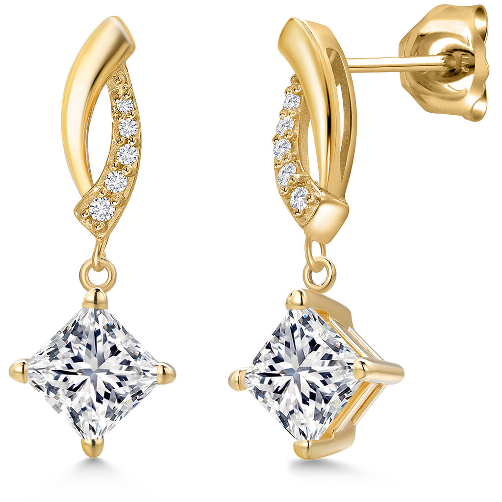 Earrings in 10K Yellow Gold