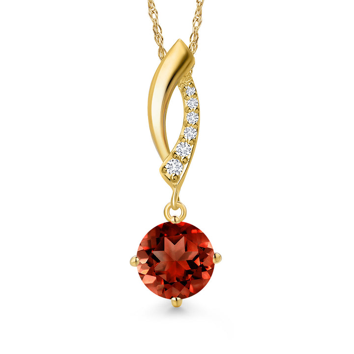 Garnet - January_Pendant in 10K Yellow Gold