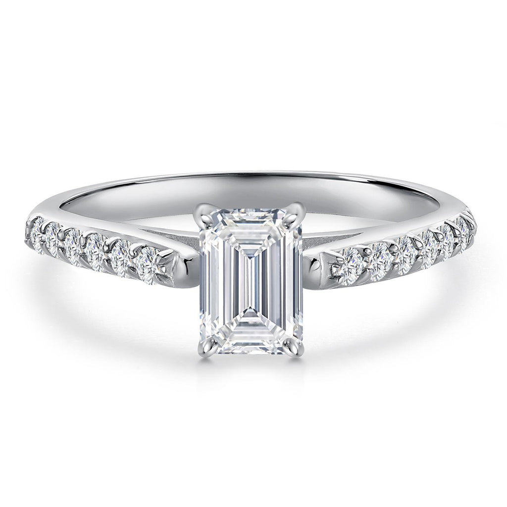 Ring in 10K White Gold