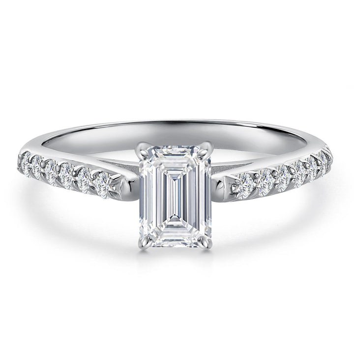 Ring in 10K White Gold