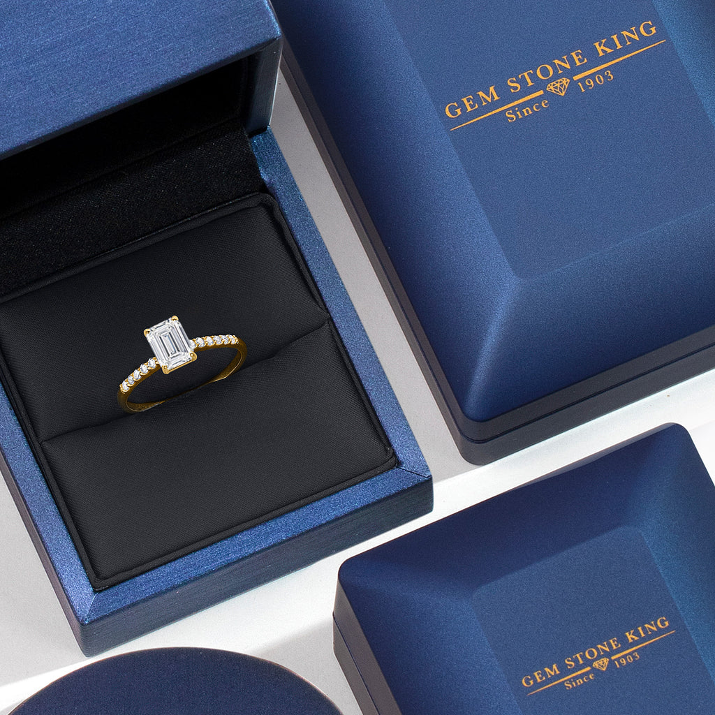 Lab Grown Diamond_7_Ring in 10K Yellow Gold