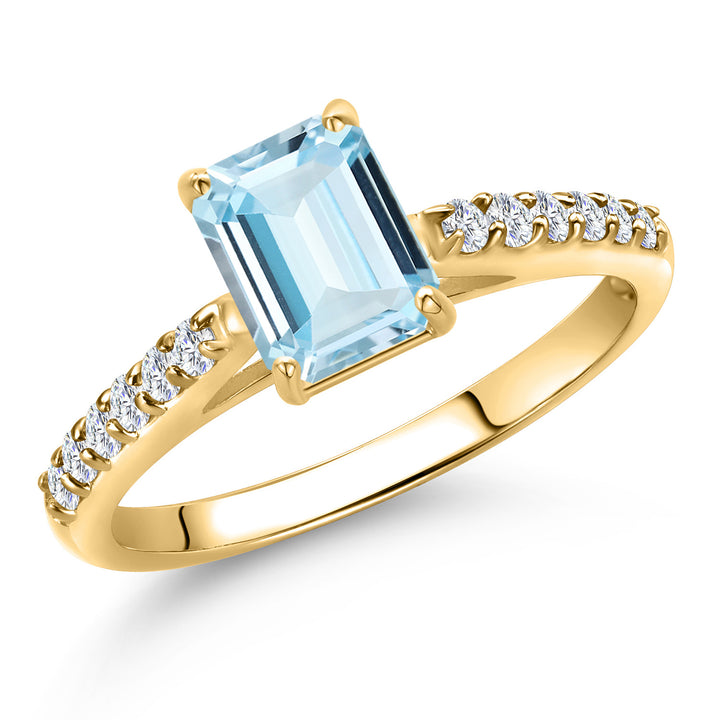 Aquamarine - March_5_Ring in 10K Yellow Gold