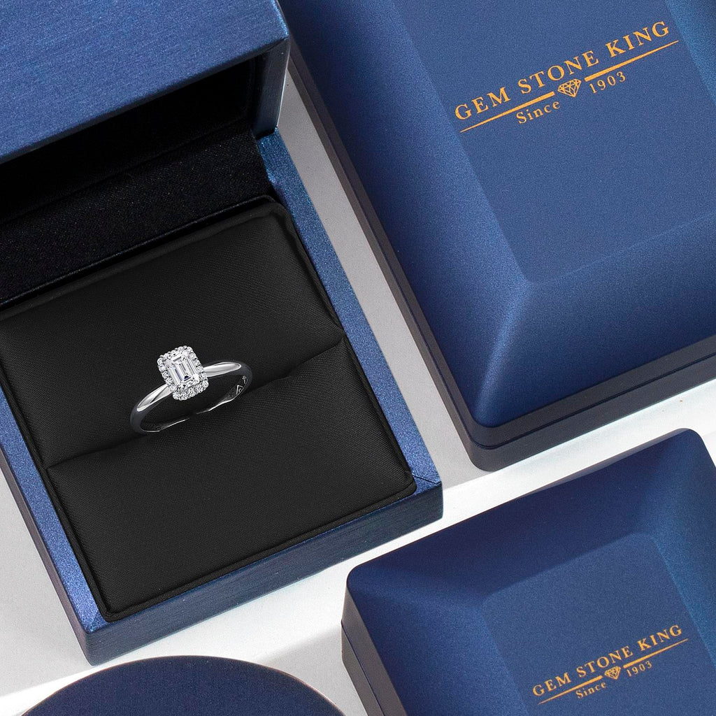 Ring in 10K White Gold