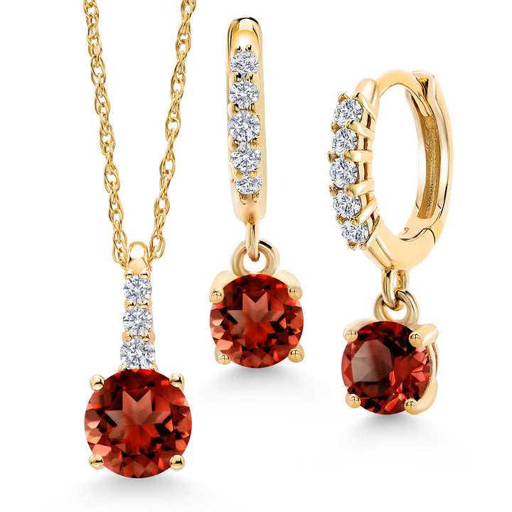 Garnet - January_Pendant Earrings Set in 10K Yellow Gold